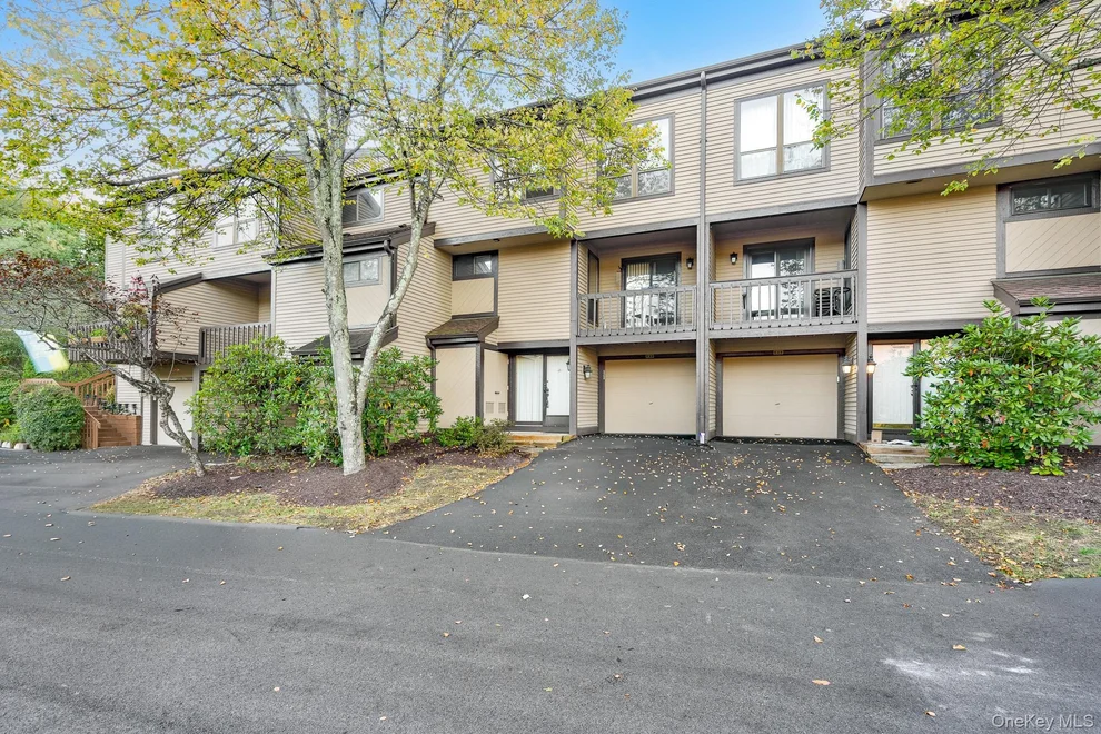 Unit for sale at 113 Antler Ridge, Ossining, NY 10562