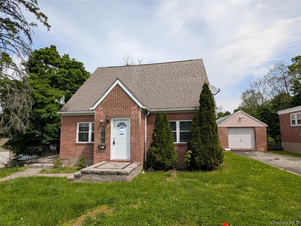 Unit for sale at 374 South Street, Newburgh (City), NY 12550