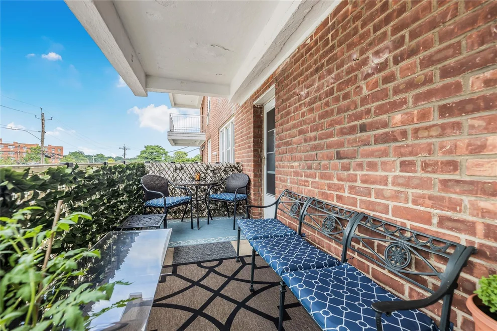 Unit for sale at 52 Yonkers Terrace, Yonkers, NY 10704