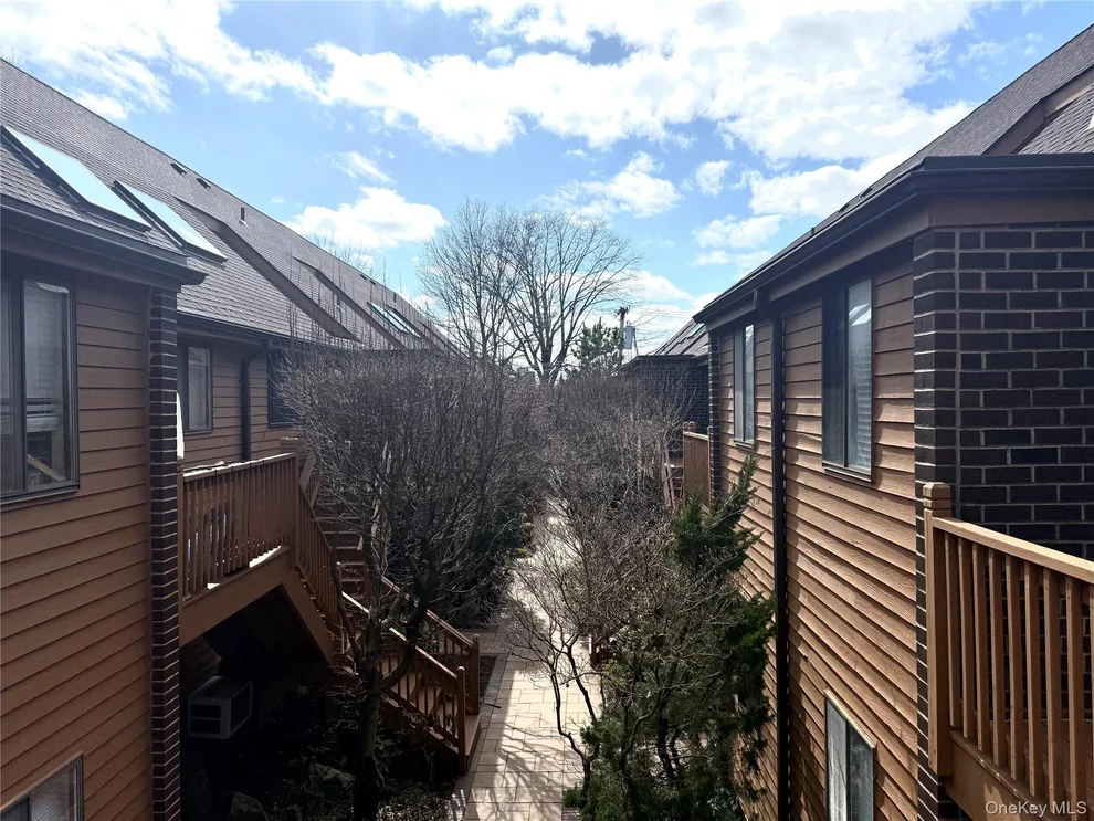 Unit for sale at 15 Greenridge Avenue, White Plains, NY 10605