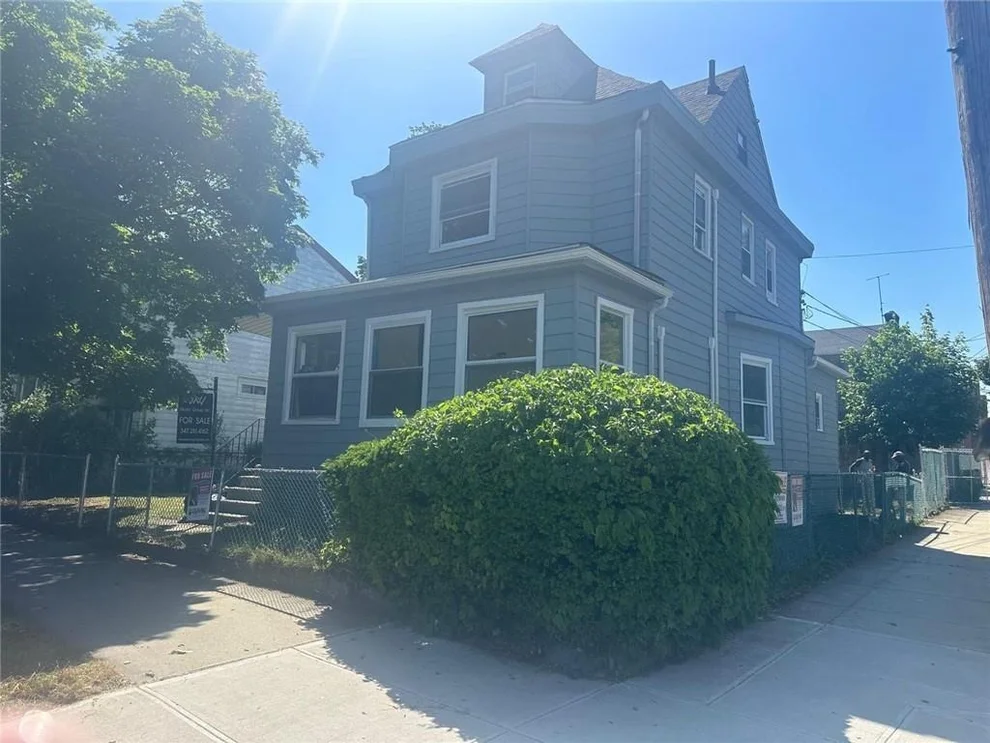 Unit for sale at 3743 Paulding Avenue, New York, NY 10469