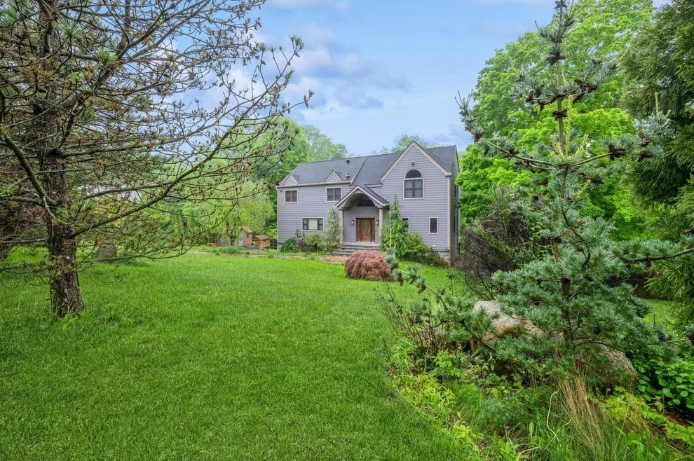 Unit for sale at 56 Hillside Terrace, Carmel, NY 10541
