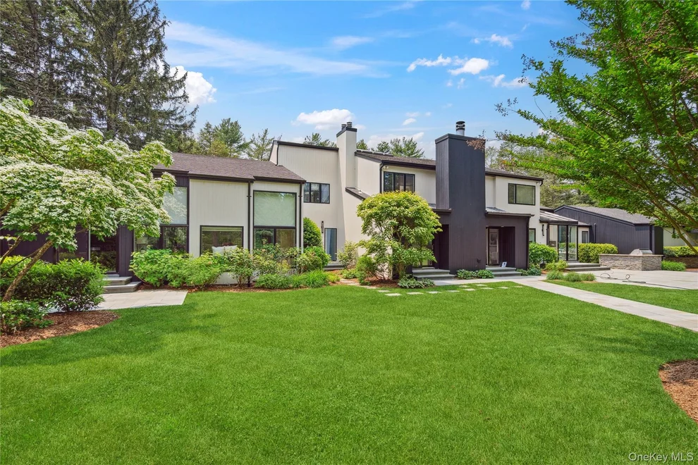 Unit for sale at 295 Foxhunt Crescent, Oyster Bay, NY 11791
