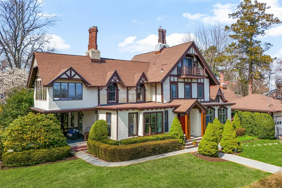 Unit for sale at 78 Seaview Avenue, New Rochelle, NY 10801