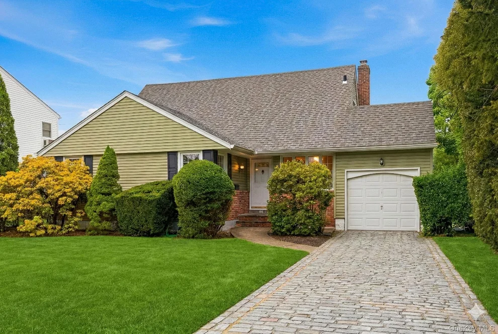 Unit for sale at 208 Weyford Terrace, Hempstead, NY 11530