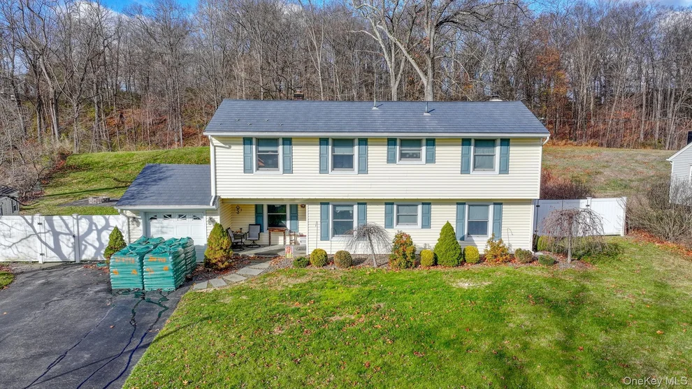 Unit for sale at 17 Homer Place, Poughkeepsie (Town), NY 12603