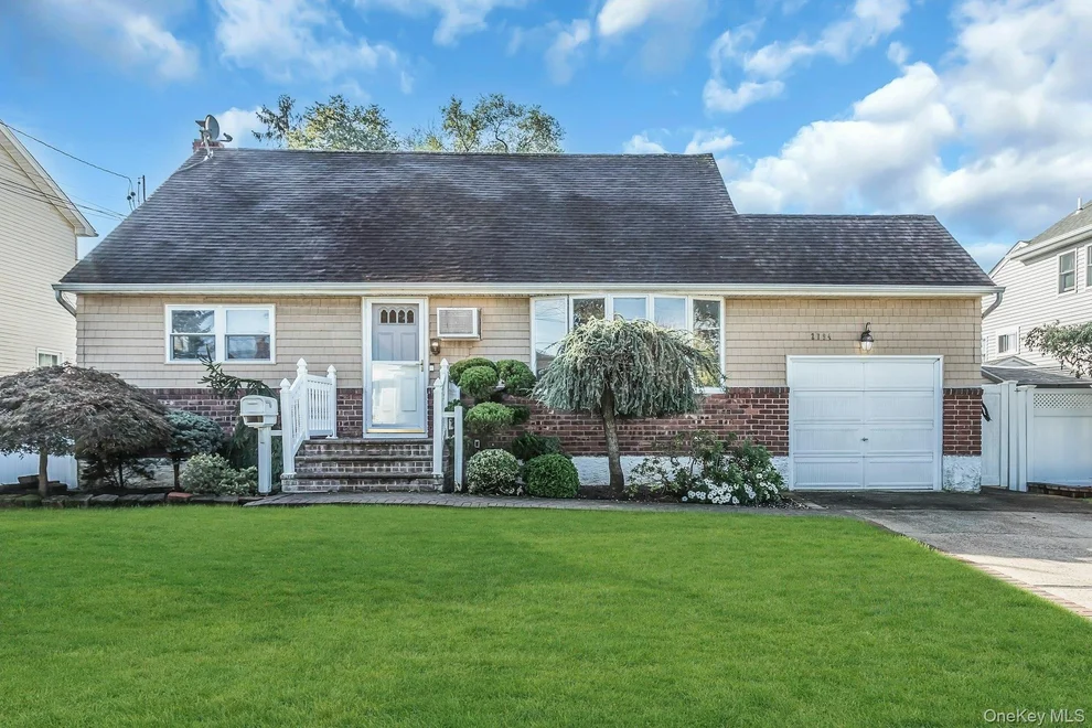 Unit for sale at 2794 Janet Avenue, Hempstead, NY 11710