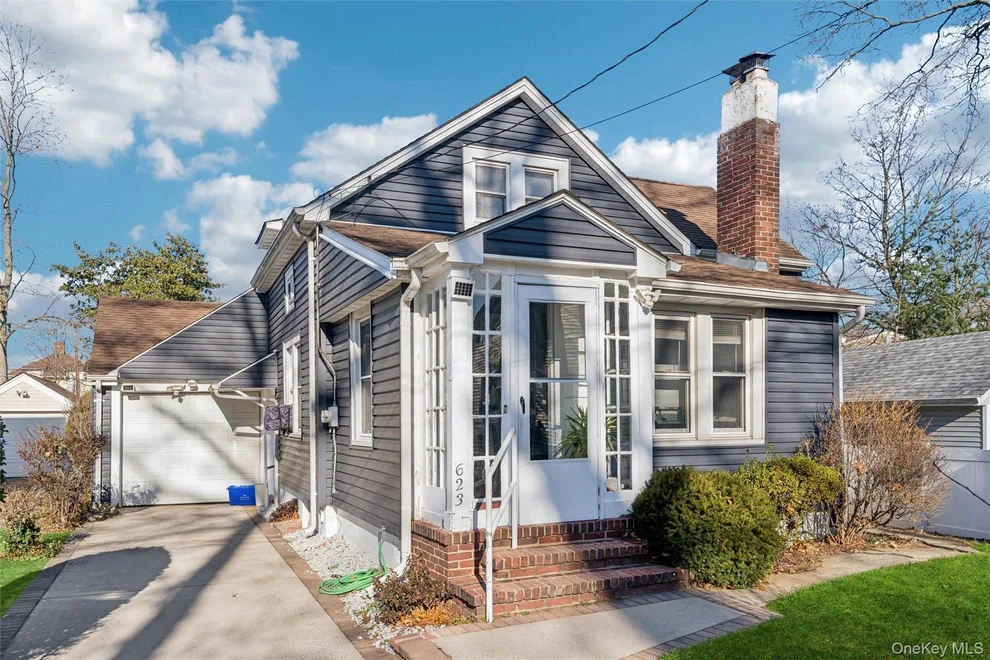 Unit for sale at 623 Ashland Avenue, Hempstead, NY 11510