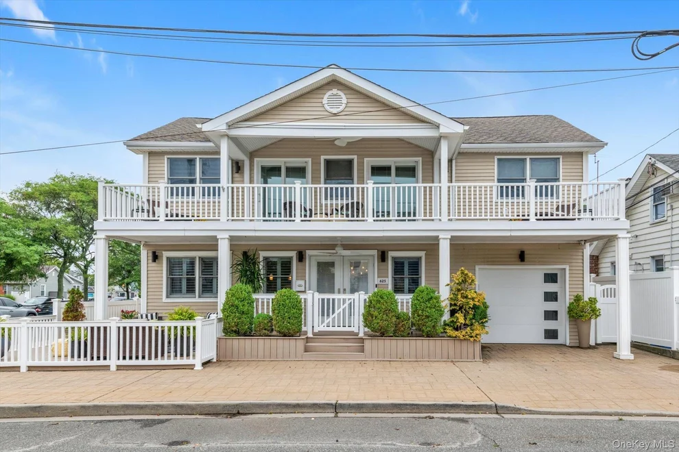 Unit for sale at 625 W Walnut Street, Long Beach, NY 11561