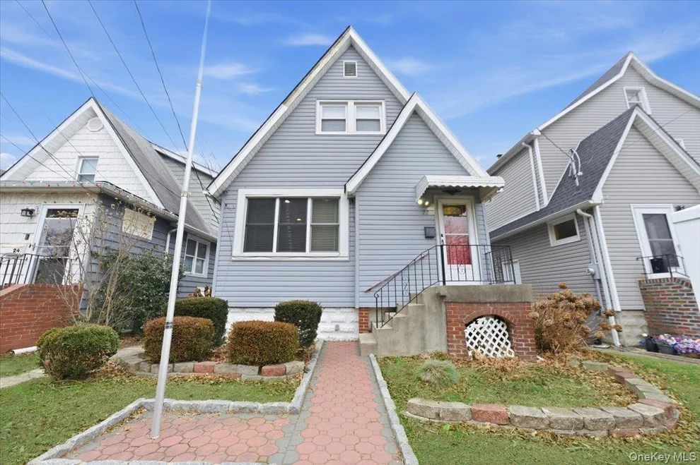 Unit for sale at 22 Sunset Trail, New York, NY 10465