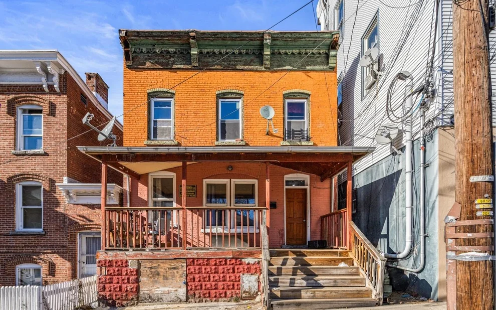 Unit for sale at 6 W Broad Street, Haverstraw, NY 10927