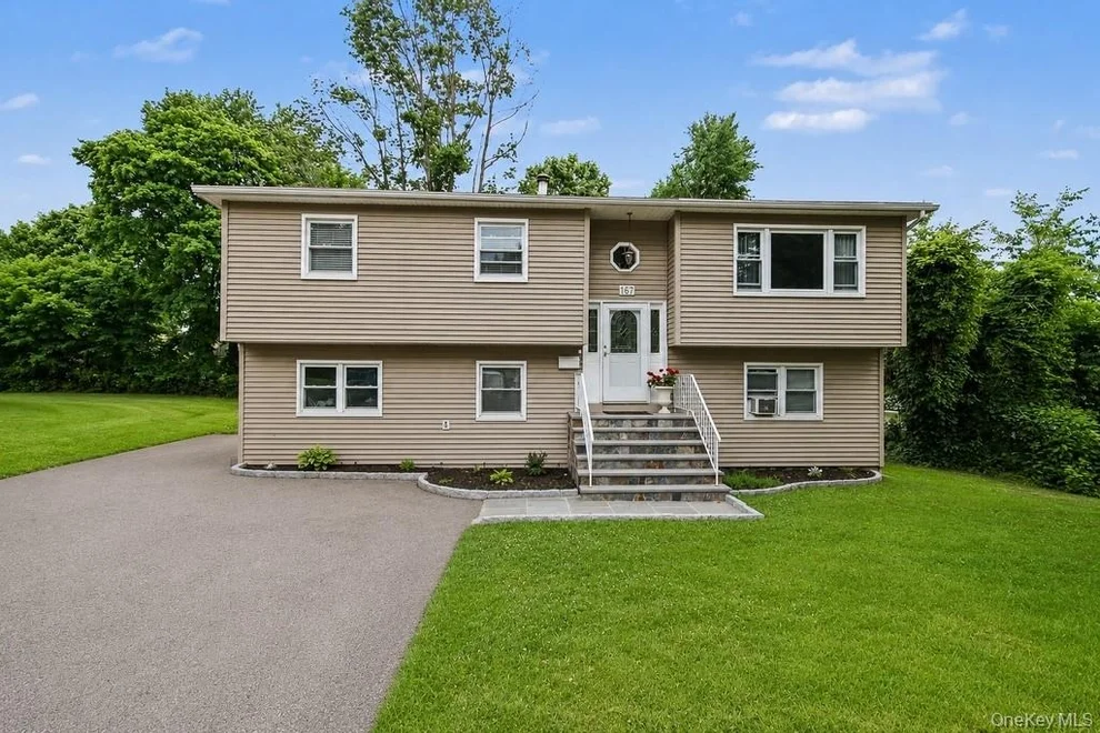 Unit for sale at 167 Kings Ferry Road, Cortlandt, NY 10511