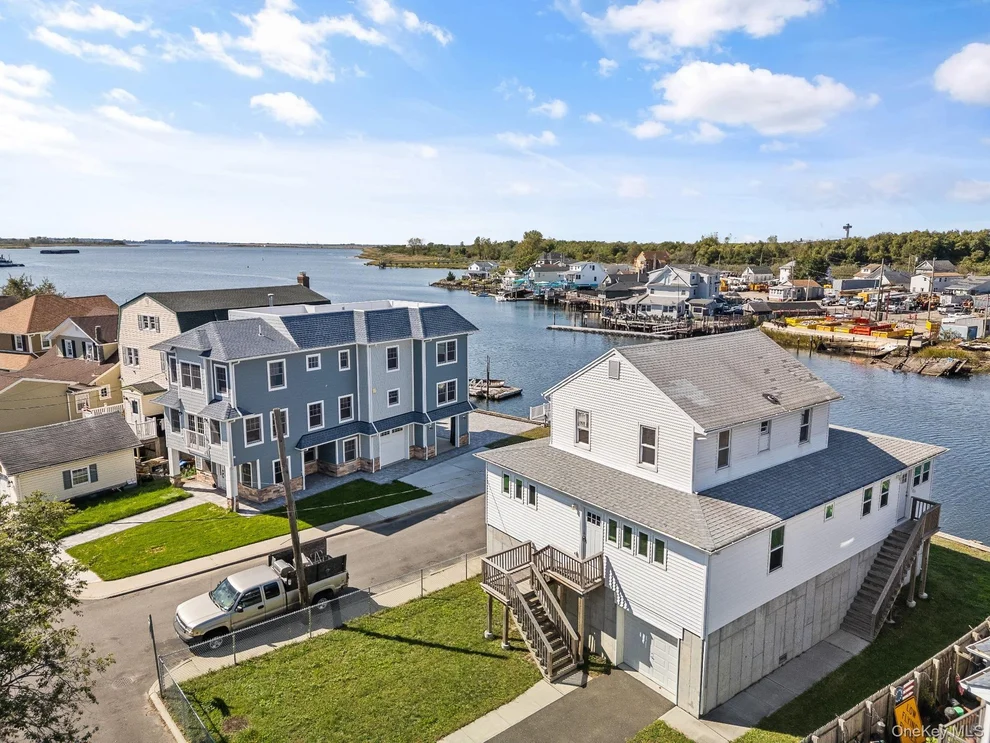 Unit for sale at 41 West Avenue, Hempstead, NY 11559