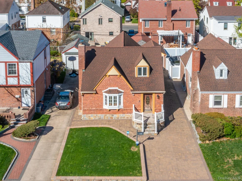 Unit for sale at 7520 180th Street, New York, NY 11366