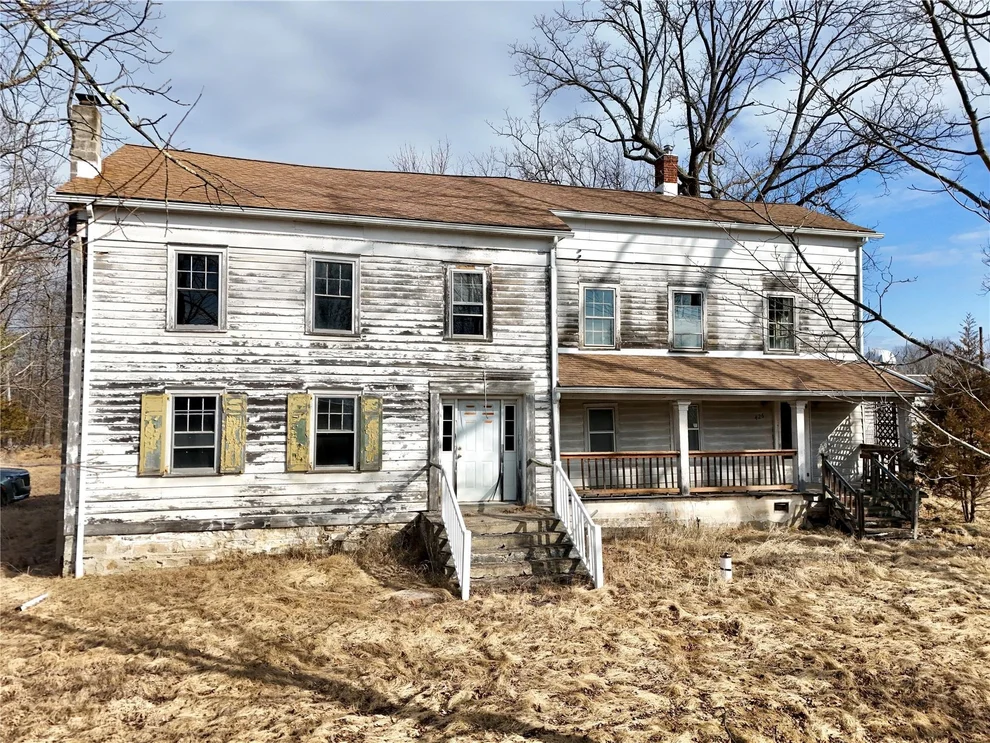 Unit for sale at 426 County Route 48, Crawford, NY 10985