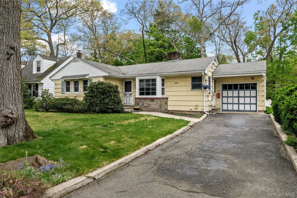 Unit for sale at 8 Birch Drive, Huntington, NY 11746