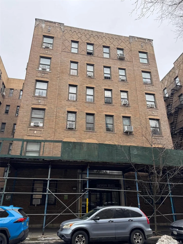 Unit for sale at 2156 Cruger Avenue, New York, NY 10462