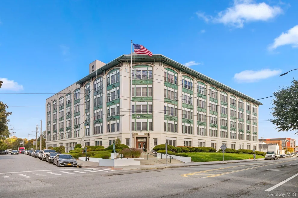 Unit for sale at 1 Landmark Square, Rye Town, NY 10573