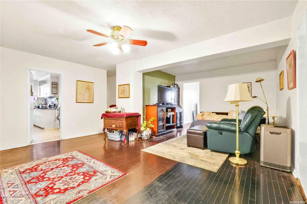Unit for sale at 29-09 137th Street, New York, NY 11354