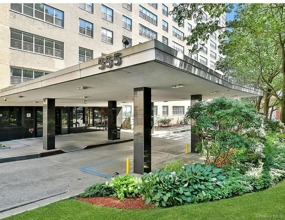 Unit for sale at 555 Kappock Street, New York, NY 10463