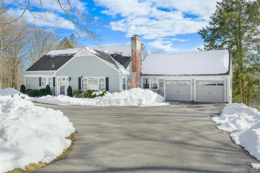 Unit for sale at 18 Hayrake Lane, New Castle, NY 10514
