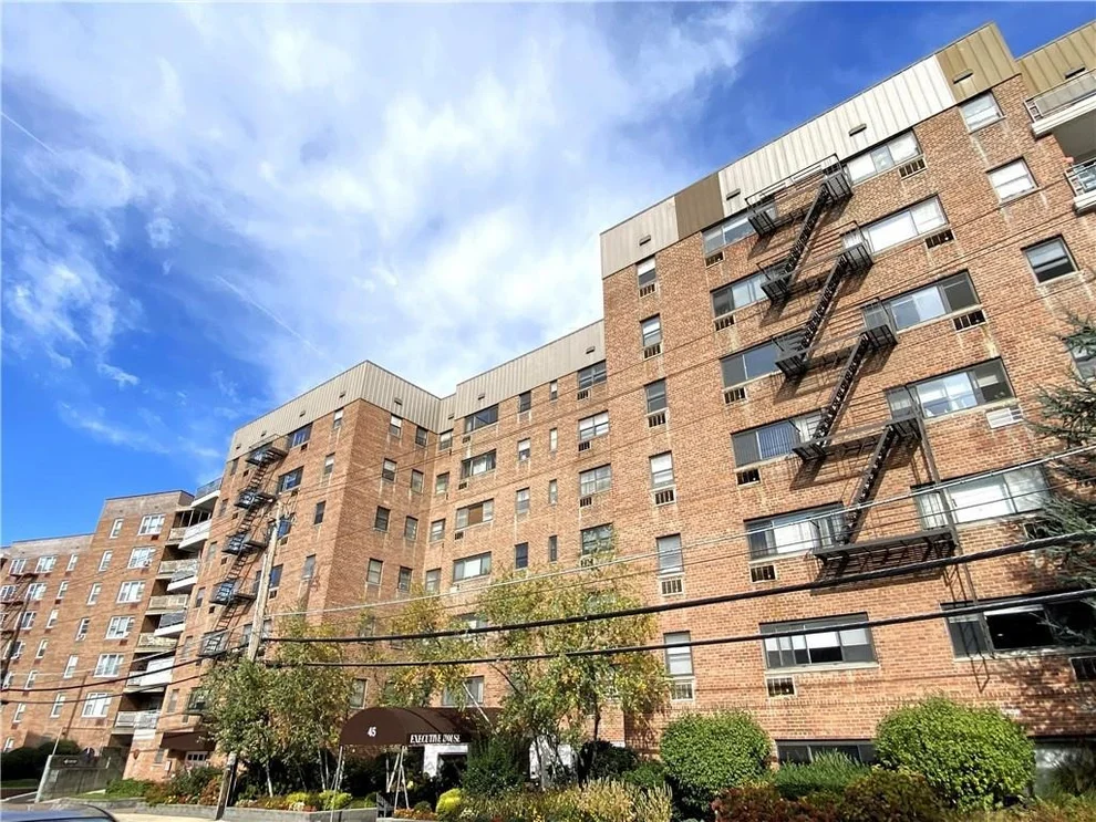 Unit for sale at 45 E Hartsdale Avenue, Greenburgh, NY 10530