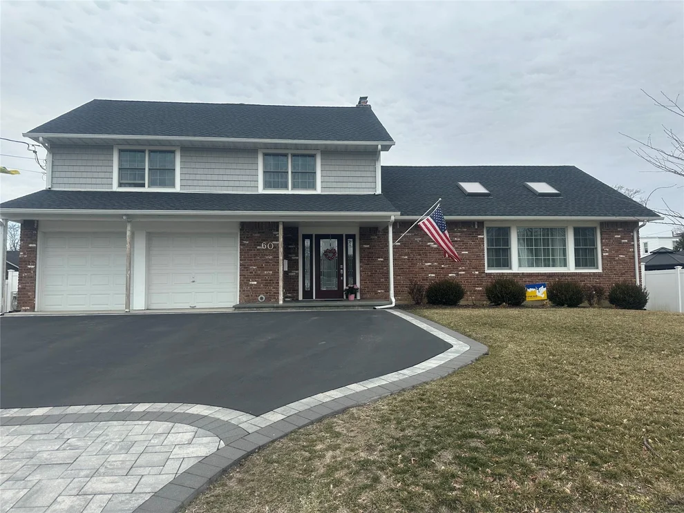 Unit for sale at 60 Cedar Street, Babylon, NY 11757