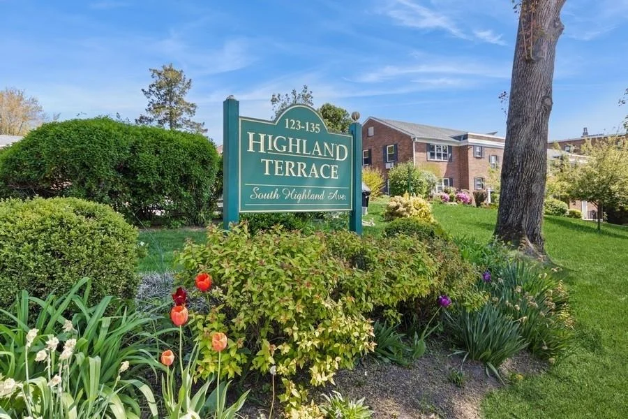Unit for sale at 133 S Highland Avenue, Ossining, NY 10562