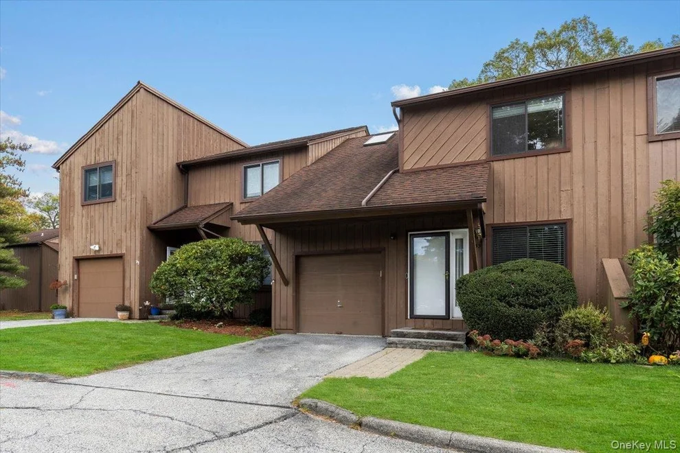 Unit for sale at 53 Wild Birch Farms, Cortlandt, NY 10567