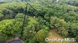 Unit for sale at 7A Parkview, Oyster Bay, NY 11735