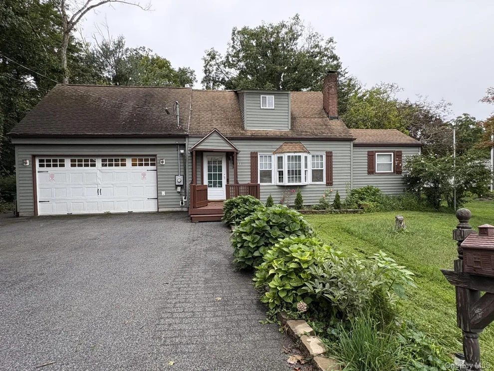 Unit for sale at 13 Cedar Lane, Hyde Park, NY 12601