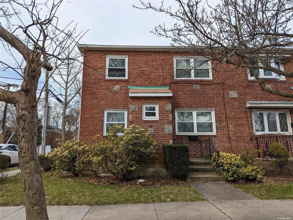 Unit for sale at 46-76 192, New York, NY 11358