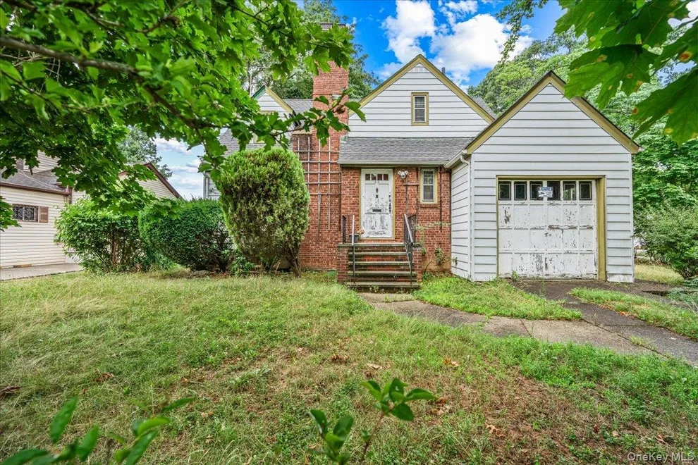 Unit for sale at 55 Andrews Avenue, Hempstead, NY 11575
