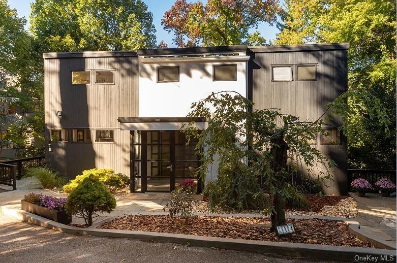 Unit for sale at 712 Ladd Road, New York, NY 10471