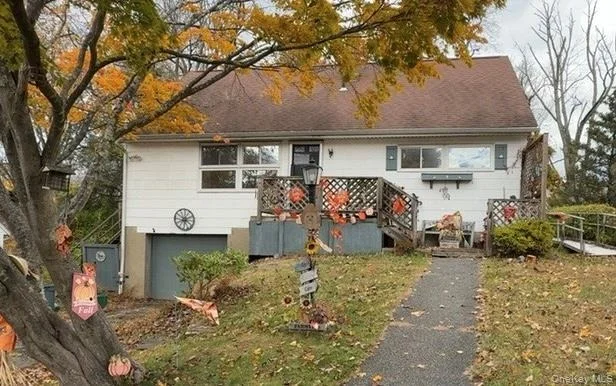 Unit for sale at 724 Locksley Road, Yorktown, NY 10598