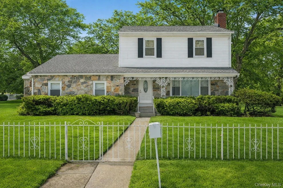 Unit for sale at 340 Westchester Avenue, West Babylon, NY 11704