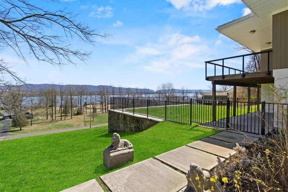 Unit for sale at 741 River Road, Newburgh (Town), NY 12550