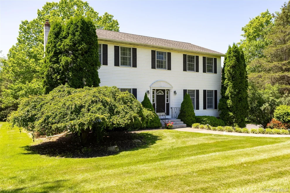 Unit for sale at 90 Leo Lane, Beekman, NY 12570