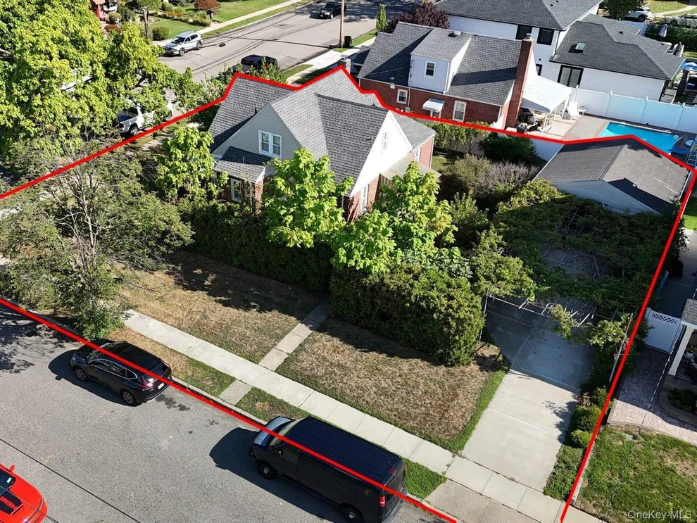 Unit for sale at 291 Lincoln Street, Hempstead, NY 11010
