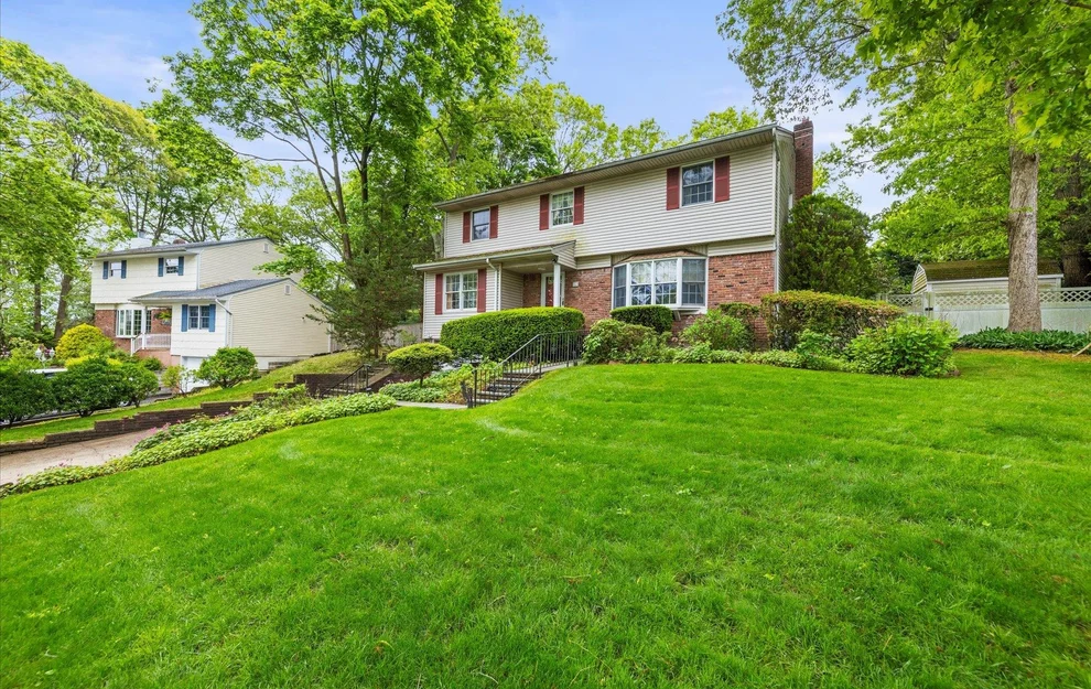 Unit for sale at 9 Gull Drive, Islip, NY 11788