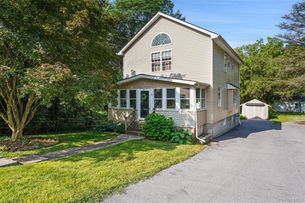Unit for sale at 29 Peckham Road, Poughkeepsie (Town), NY 12603