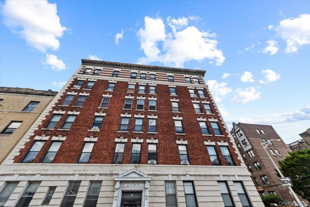 Unit for sale at 92 Hamilton Avenue, Yonkers, NY 10705