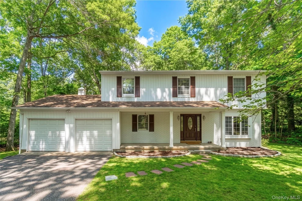 Unit for sale at 1540 Laurelwood Drive, Riverhead, NY 11948