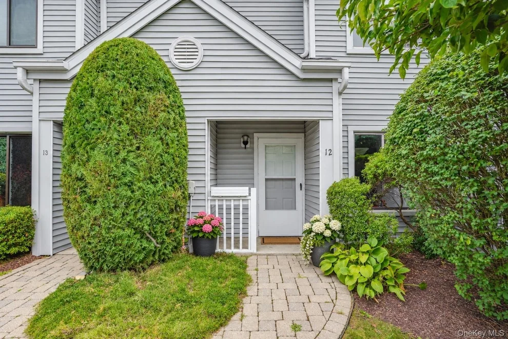 Unit for sale at 12 Country Place, Yorktown, NY 10547