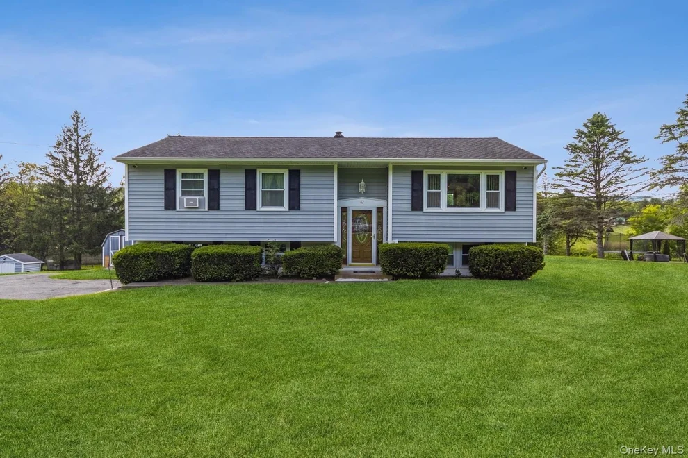 Unit for sale at 42 Lime Kiln Road, Dover, NY 12522