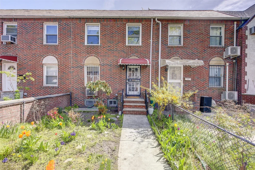 Unit for sale at 32-55 54th Street, New York, NY 11377