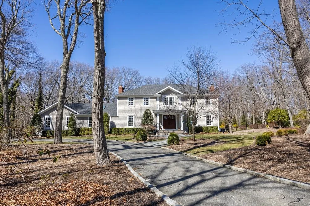 Unit for sale at 4 E Gate Lane, Brookhaven, NY 11733