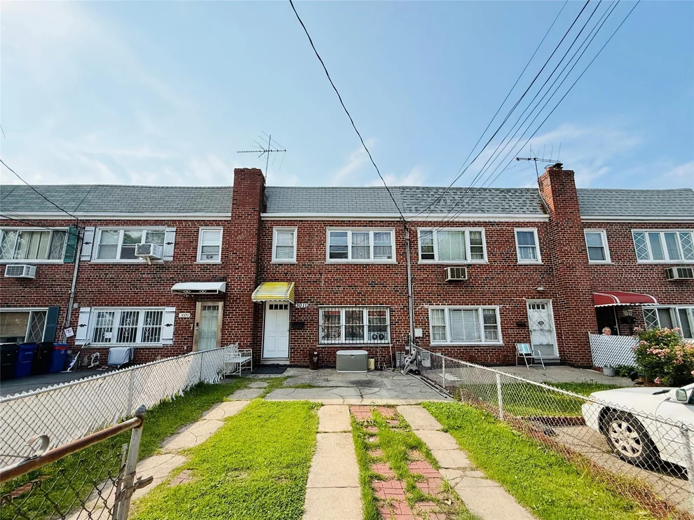 Unit for sale at 3011 Randall Avenue, New York, NY 10465