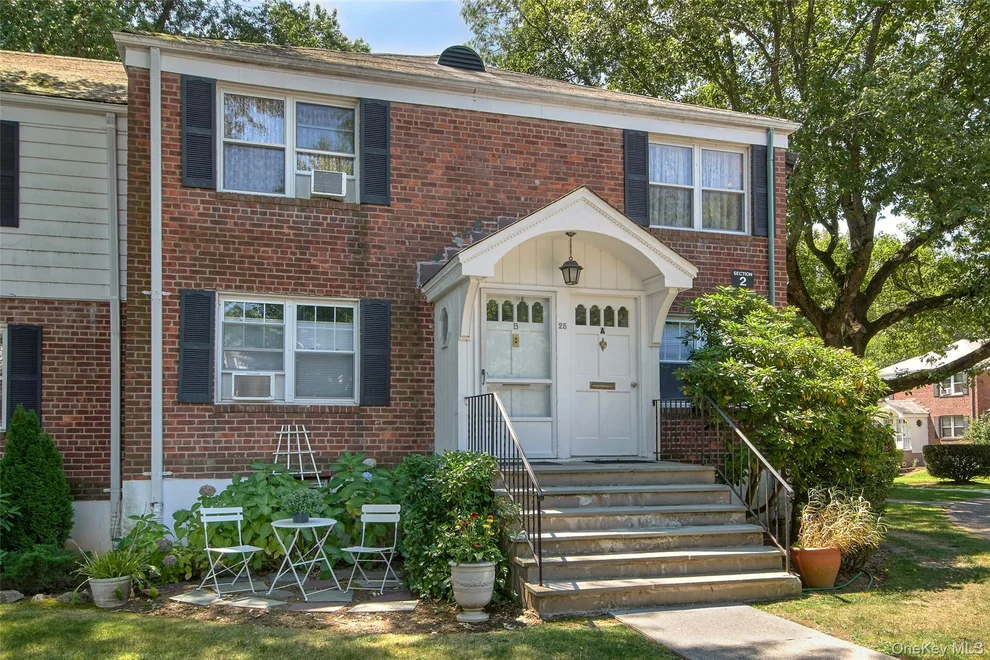 Unit for sale at 2 Peck Avenue, Rye City, NY 10580