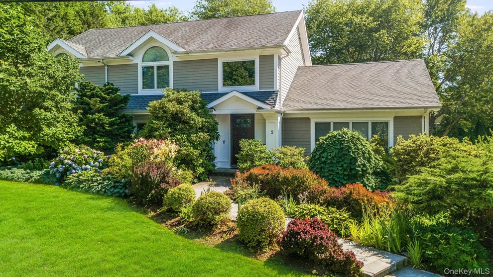 Unit for sale at 9 Thomas Lane, Greenburgh, NY 10583